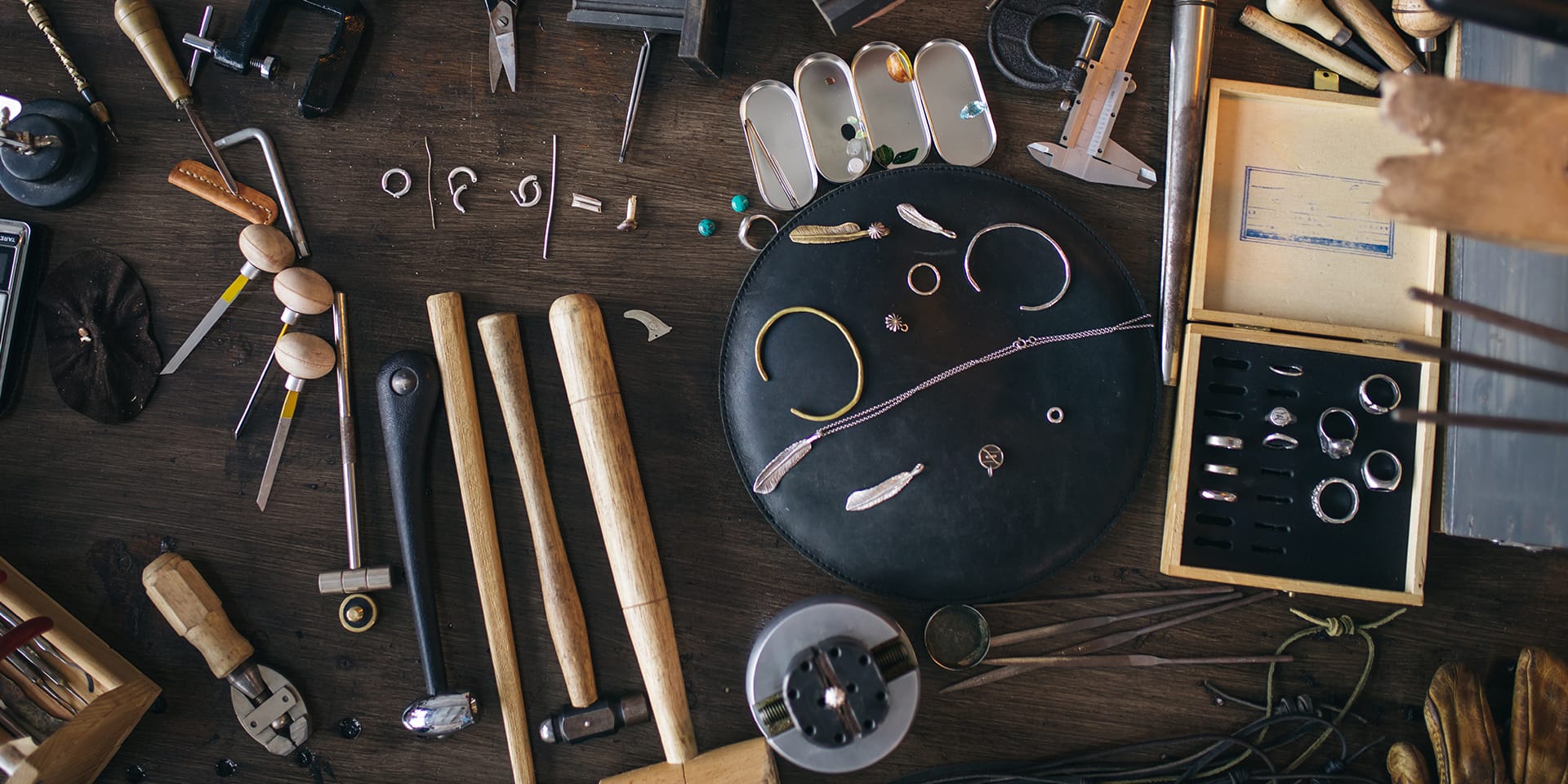 صفر تا صد مراحل ساخت طلا و جواهر (بررسی 10 مرحله ساخت)